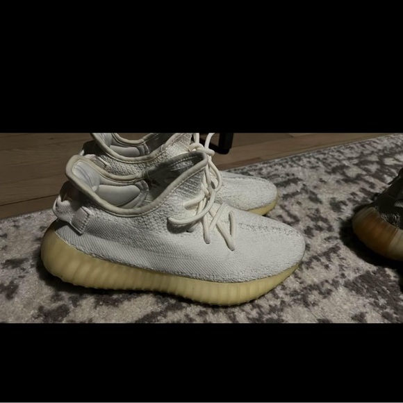 Yeezy boost - Picture 1 of 3